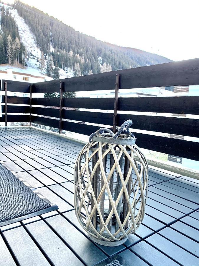 Holiday Apartment Bolgen - Close To Everything! Bolgen, Jakobshorn, Bus Stop, Train Station, Supermarket, Ski School, Ski Rentals, Restaurants And More! ダヴォス・プラッツ エクステリア 写真