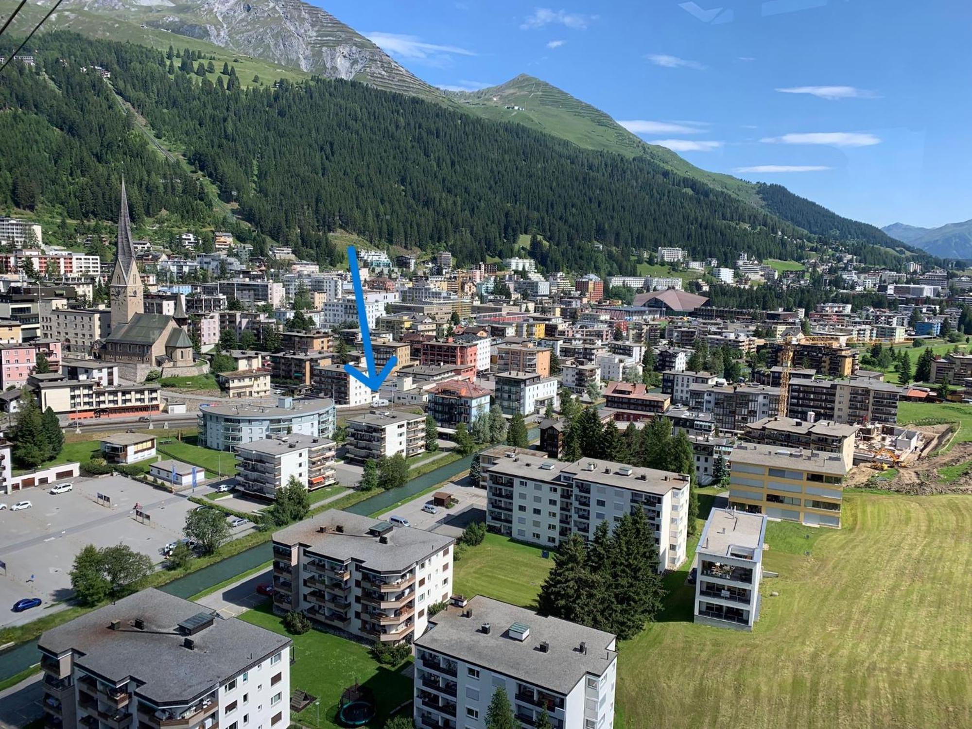 Holiday Apartment Bolgen - Close To Everything! Bolgen, Jakobshorn, Bus Stop, Train Station, Supermarket, Ski School, Ski Rentals, Restaurants And More! ダヴォス・プラッツ エクステリア 写真